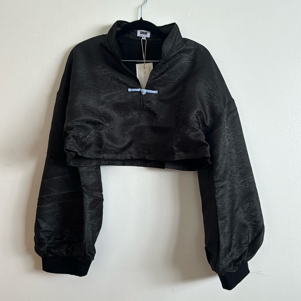 DAWANG Black super crop long sleeve top